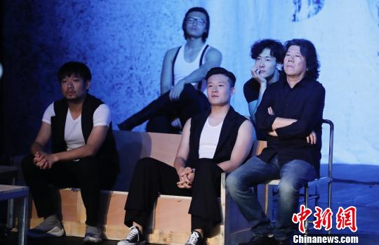 導(dǎo)演孟京輝將帶來全新先鋒音樂劇《太陽和太陽穴》