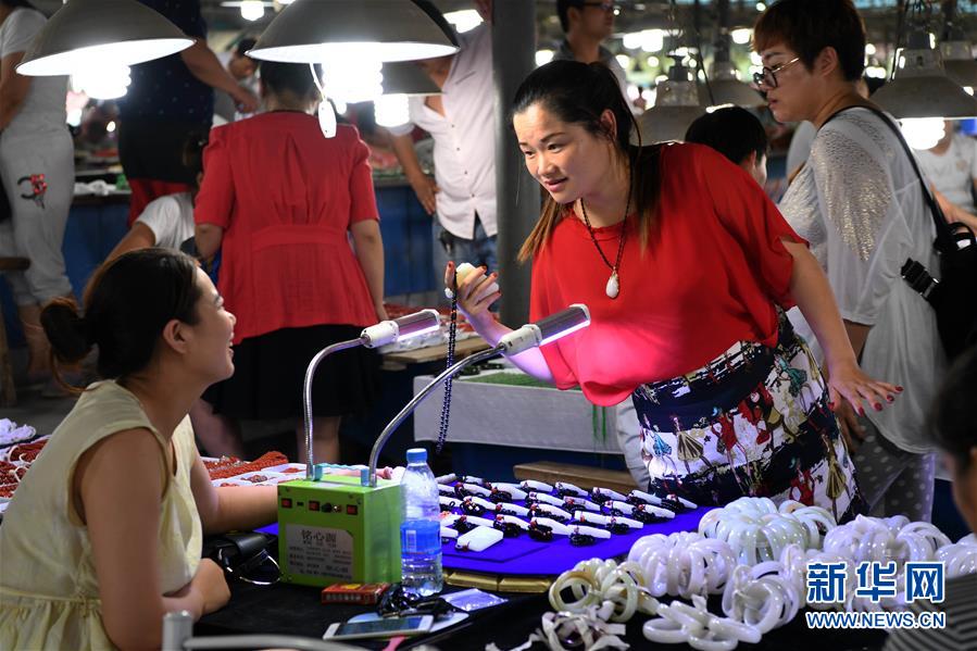 河南南陽打造“中原玉城” 河南南陽打造“中原玉城”