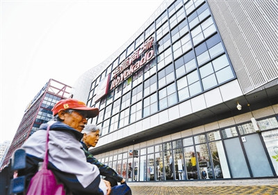 百貨業(yè)最大關(guān)店潮調(diào)查:實(shí)體店關(guān)店不完全因電商