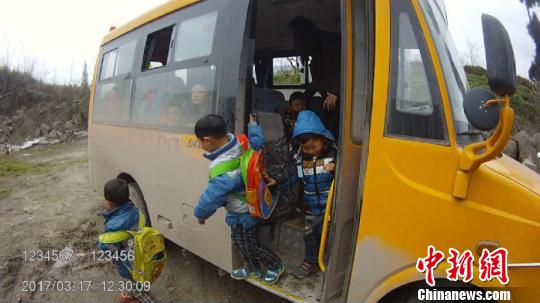 �Ĵ��_�ݲ�@����У܇��(y��n)�س��T����Σ�U�{񂰸