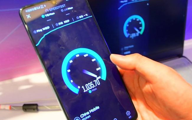 5G手機.jpg