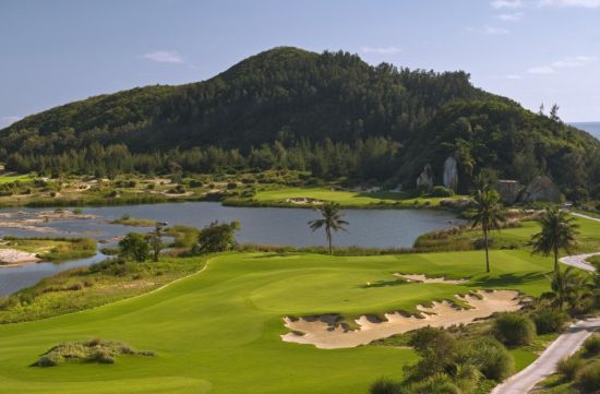 海南球場(chǎng)(新浪配圖)